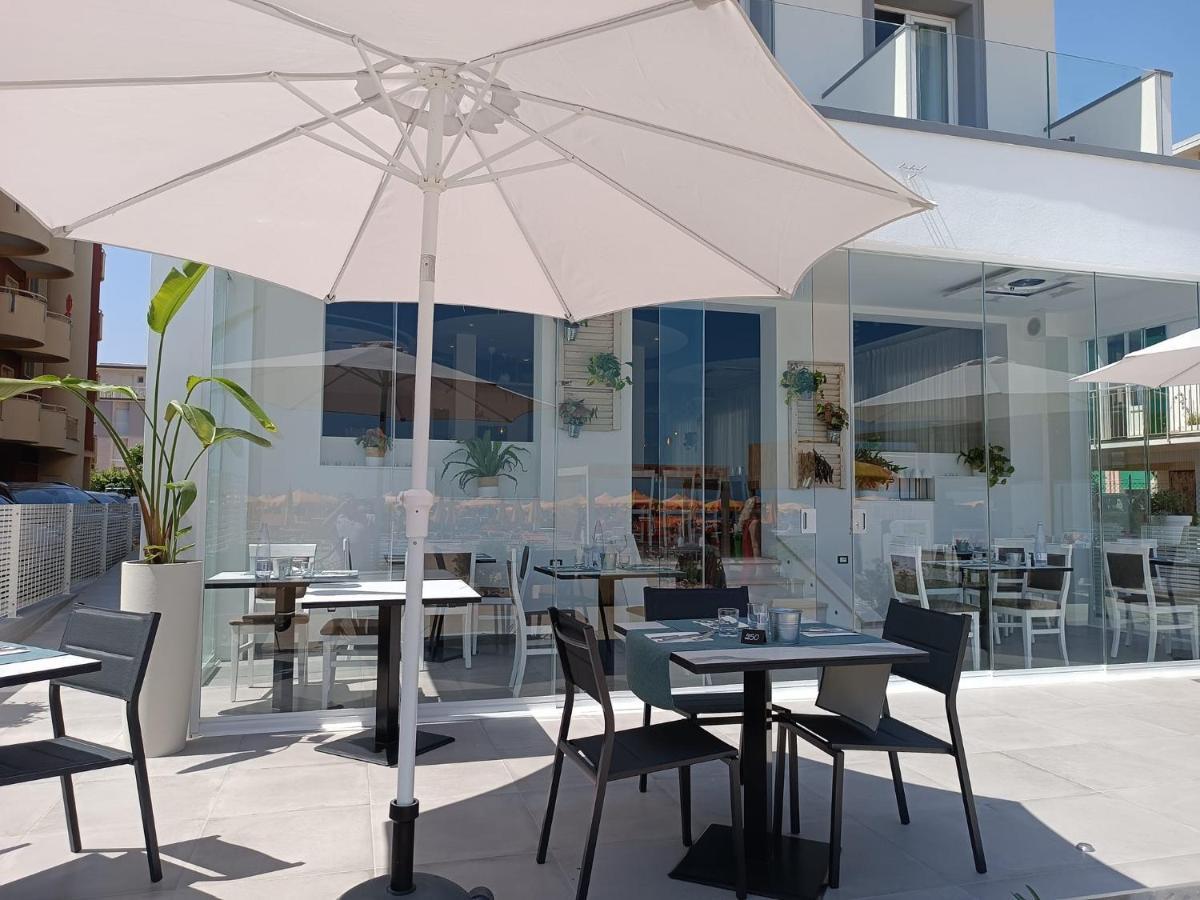 Hotel Brienz Белариа-Игеа Марина Екстериор снимка