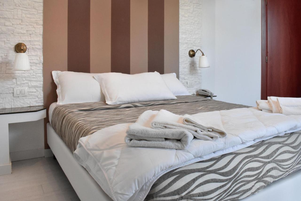 Hotel Brienz Белариа-Игеа Марина Екстериор снимка